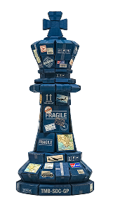 Chess king pillar